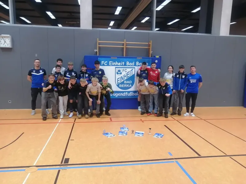 Bad Berkas C-Junioren bei Einheit-Cup dreifach auf dem Treppchen