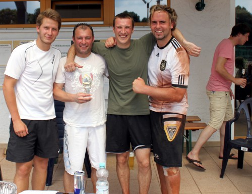 0:3 im Test gegen Kranichfeld - Naperkowski Tennis-König