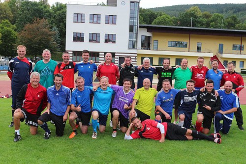 Marius Müller besteht B-Trainerlizenz-Prüfung
