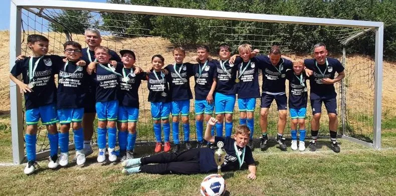 Update: E-Junioren holen in dramatischem Meisterschaftsfinale den Titel