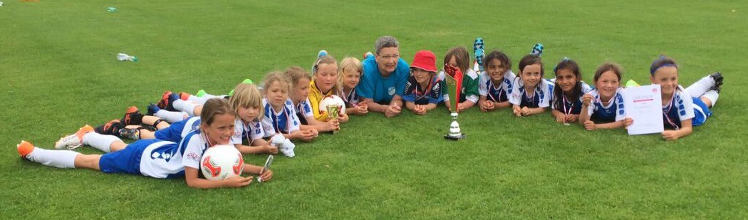 Berkaer Festwochenende die 1. ...F-Juniorinnen Landesmeister