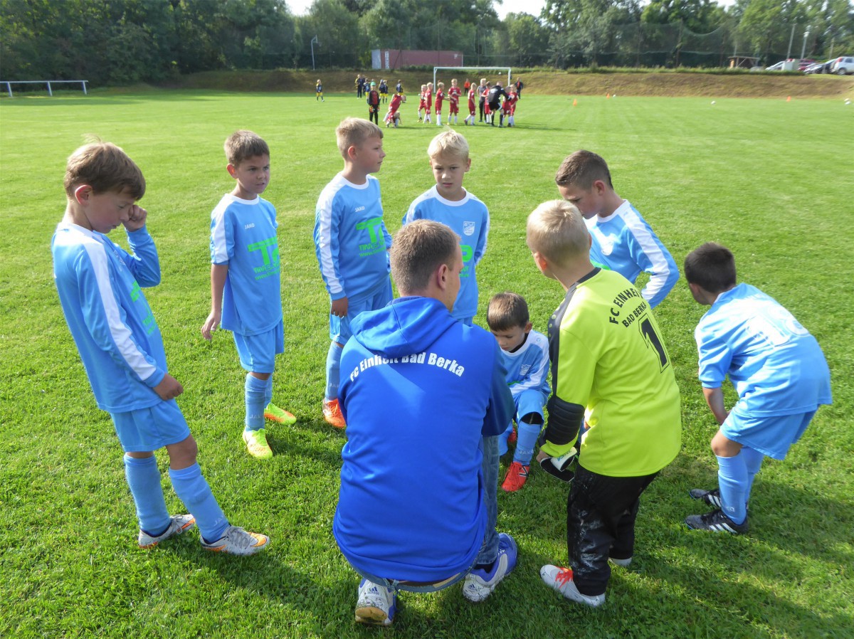 Weiter mit weißer Weste/In neuer Liga angekommen