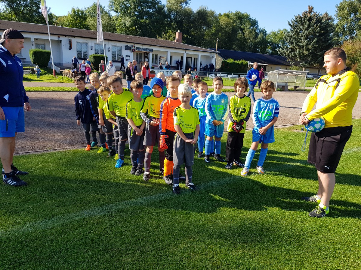 Unangefochten ins Achtelfinale