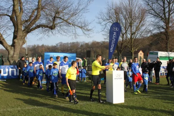 Hyundai-Heimspiel (von Lydi & Jenni)