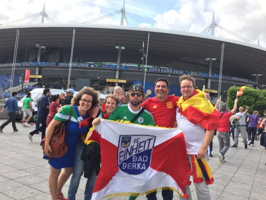 Mit der Einheit-Fahne durch Frankreich!