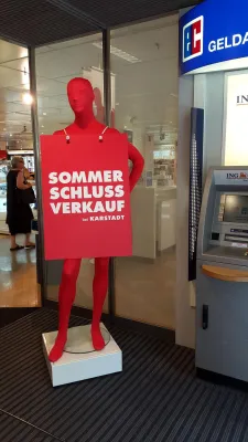 Mit der Einheit-Fahne durch Frankreich!