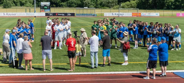Internationales Fußballturnier
