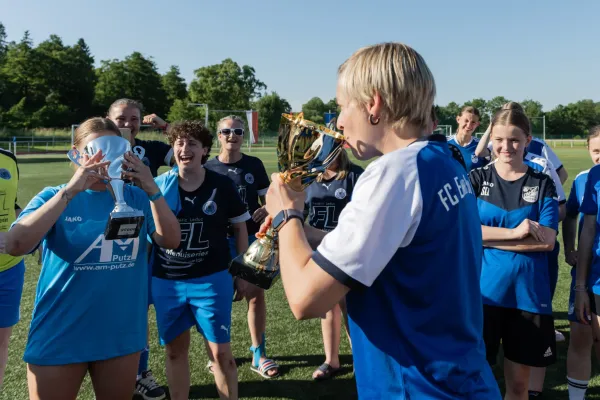 Internationales Fußballturnier